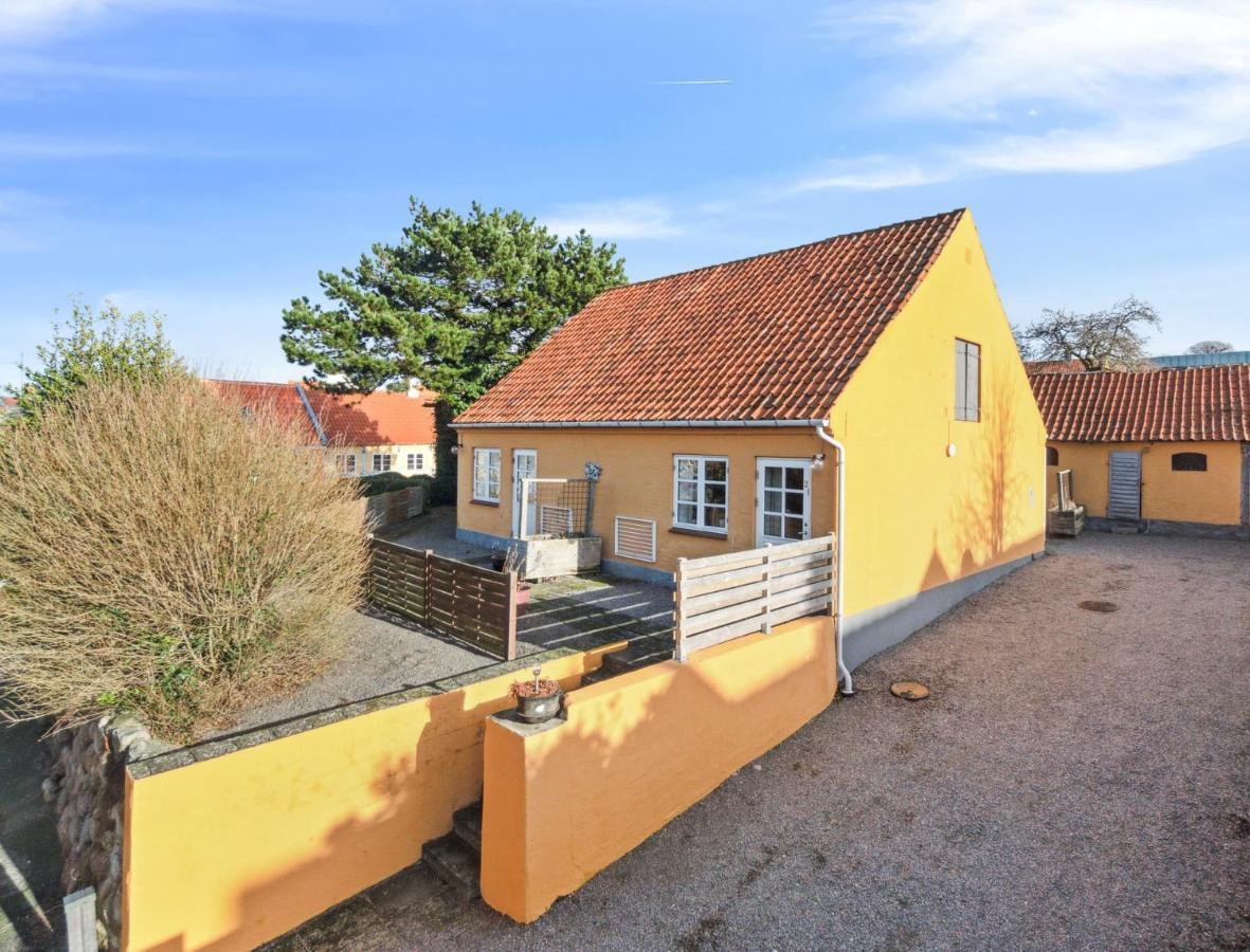 Hotel Kysten Hasle Kültér fotó