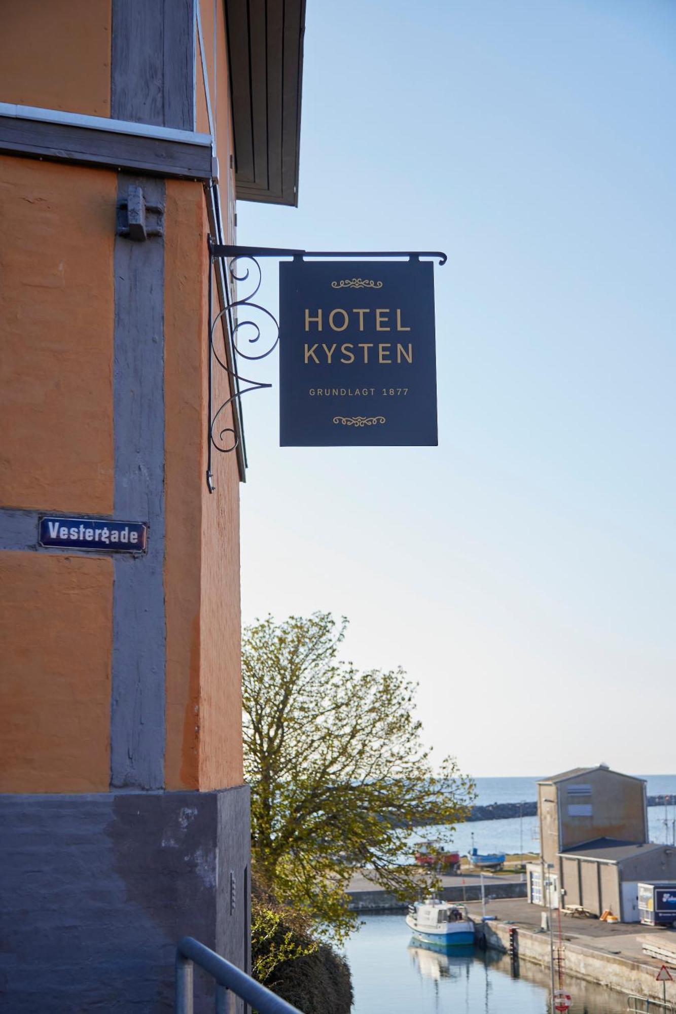 Hotel Kysten Hasle Kültér fotó