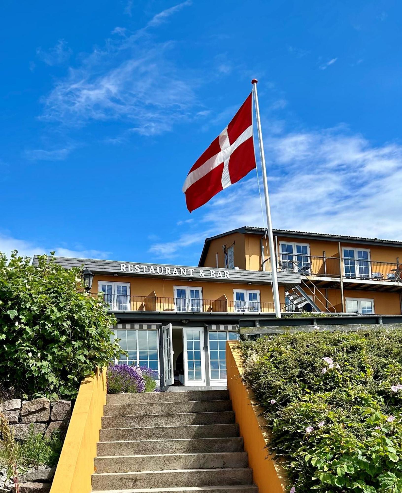 Hotel Kysten Hasle Kültér fotó